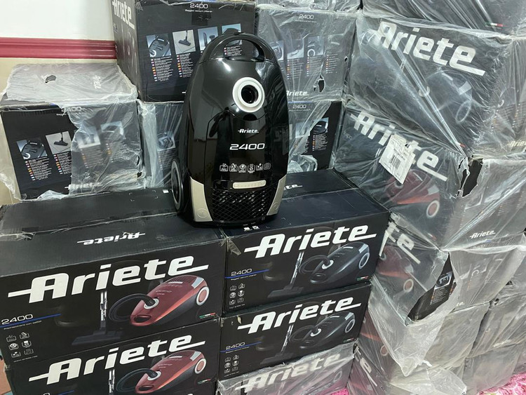 جارو برقی اریته 2400 وات مدل (ariete) 2736