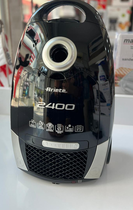 جارو برقی اریته 2400 وات مدل (ariete) 2736